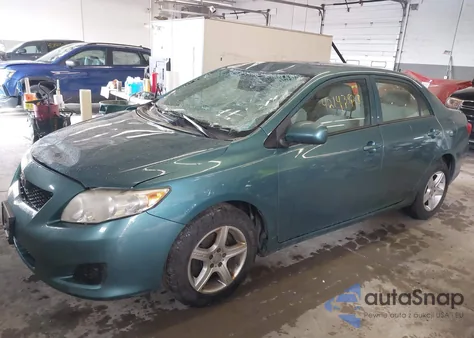 2010 Toyota Corolla Le z USA, uszkodzony, nr VIN JTDBU4EE8A9117797